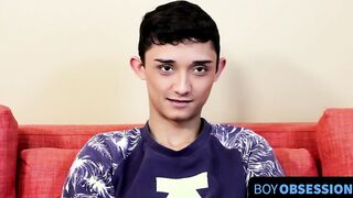 Twink masturbates while flaunting his ass and cock
