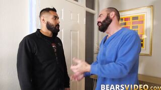Avi Strider barebacked relentlessly by bear Steve Sommers