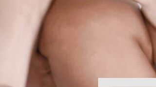 Sexy Allison Miller Knows What She Wants, That Is Jordi's Hard Dick In The Shower