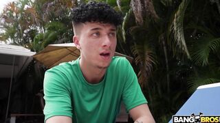 Stepmom asks me creampie her at the poolside