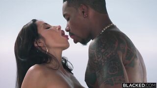 Clea Gaultier Interracial
