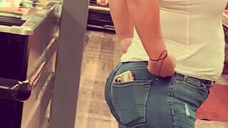Crazy Hot Thick Monster Ass