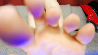Goddess bare foot tease