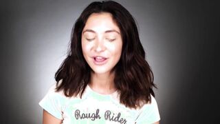 Teen masturbates with vibrator until she cums
