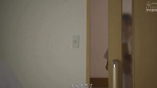 The nurse who falls into the thick kissing sex with the uncle 1of5