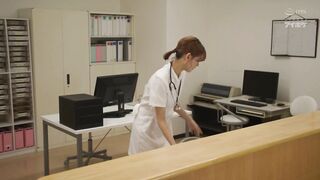 The nurse who falls into the thick kissing sex with the uncle 1of5