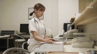 The nurse who falls into the thick kissing sex with the uncle 1of5
