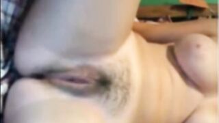 spreading my holes and fingering