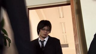 obscene body played with in court ~ aoi aoyama 2of5