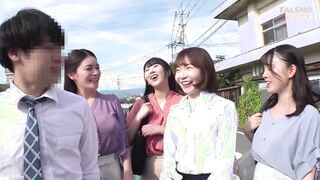 Four female bosses and a man I stayed at a hot spring inn on a business trip 1of5