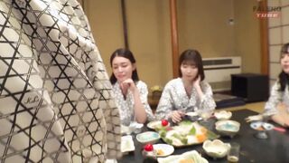 Four female bosses and a man I stayed at a hot spring inn on a business trip 1of5