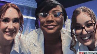 3 trandroids are sexually on the loose