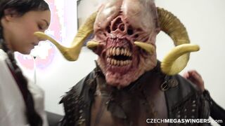 EXTREMELY HORNY Czech Beauties in MegaSwingersParty!