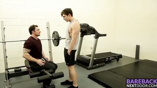 Tattooed hunk fucking this skinny dude in the ass at the gym