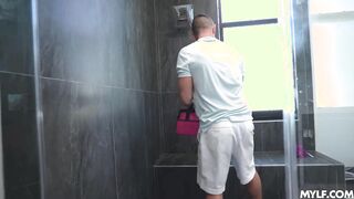 Handyman your next job is give me a creampie