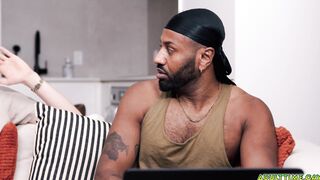 Braxton interviews Ryan for sexual studeis