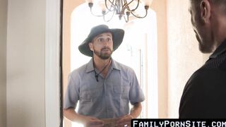 Stepdad and horny jock 3way double penetration