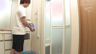 Aunt can not refuse insertion 7 creampie SP 2of5