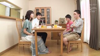 Aunt can not refuse insertion 7 creampie SP 4of5