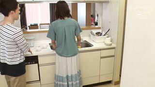 Aunt can not refuse insertion 7 creampie SP 4of5