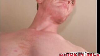 Older amateur has a fun time stroking his cock on the couch