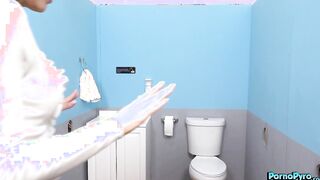 College Babe Rebecca Vanguard Sucks Gloryhole BBC