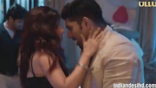 Desi Kishe Episode 4 ULLU Original Adult Web Series