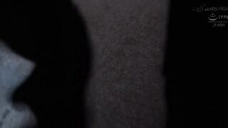Sensitive woman who is cum while crying in double acme inserted at the same time 1of5