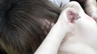 Sensitive woman who is cum while crying in double acme inserted at the same time 1of5