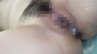 Sensitive woman who is cum while crying in double acme inserted at the same time 2of5