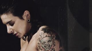 Beautiful Stoya feasts on inked lesbians wet pussy