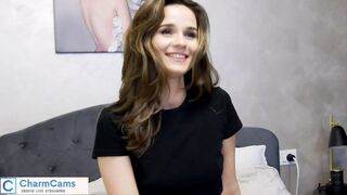Sultry brunette Free show giveaway