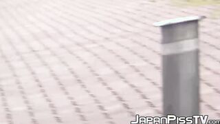 Japanese amateur babes pissing all around the city