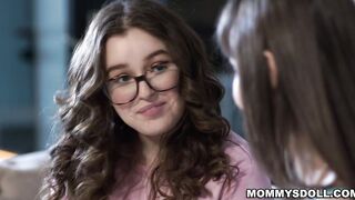 Leana Lovings' first SEXperience