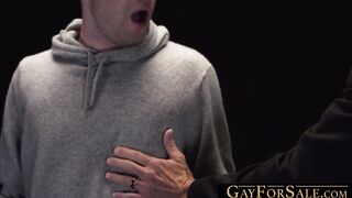 Unusual twink groans during hot buttcentric play with large glass dildo