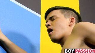 Young deviant Andy Taylor penetrated asshole with dildo