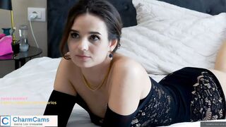 Live event at zero cost Erotic brunette show