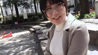 Natural H cup college girl kohaku 20 years old natsuno kohaku 1of5