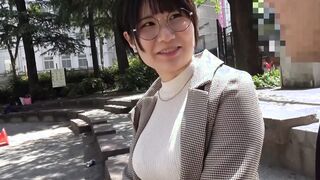 Natural H cup college girl kohaku 20 years old natsuno kohaku 1of5
