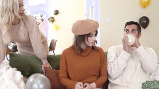 Lindsey needs  help for a large party