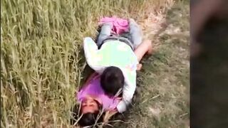 Horny Indian Girl Fingering
