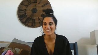 Flexible MILF Adeline Hope drilling pussy with a toy