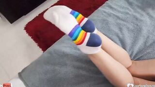 Goddess lets me cum over her cunt