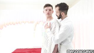 Ethan Tate blowjob Tucker Barrett huge dick