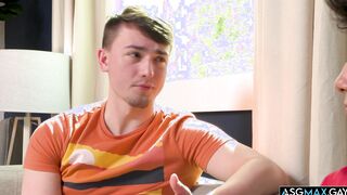 Stepbrothers Luca Ambrose and Masyn Thorne try gay sex!