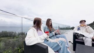 Met the neighbors and participated in a creampie orgy in a public space - sexonly.top