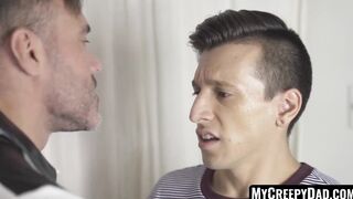 Attractive stepdad drew off prior to barebacking muscle head nononsense
