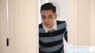 Slutty Stepmom Xochi Moon gets TWO Creampies in ONE Morning - S2:E9 - sexonly.top/sde