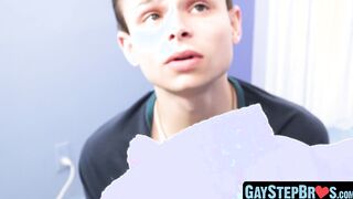Youthful gay shoots cum after crude stepfamily entrance
