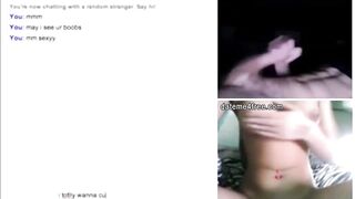 Dark Hair showing her great body on web cam